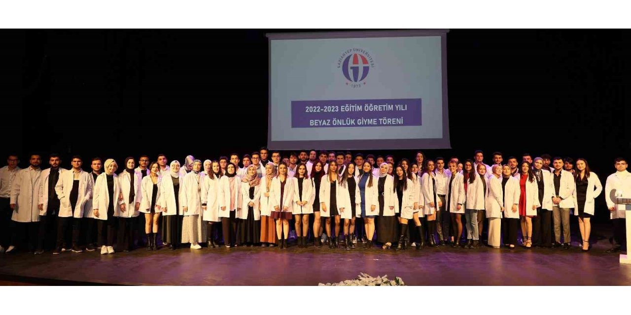 GAÜN’de beyaz önlük giymek töreni