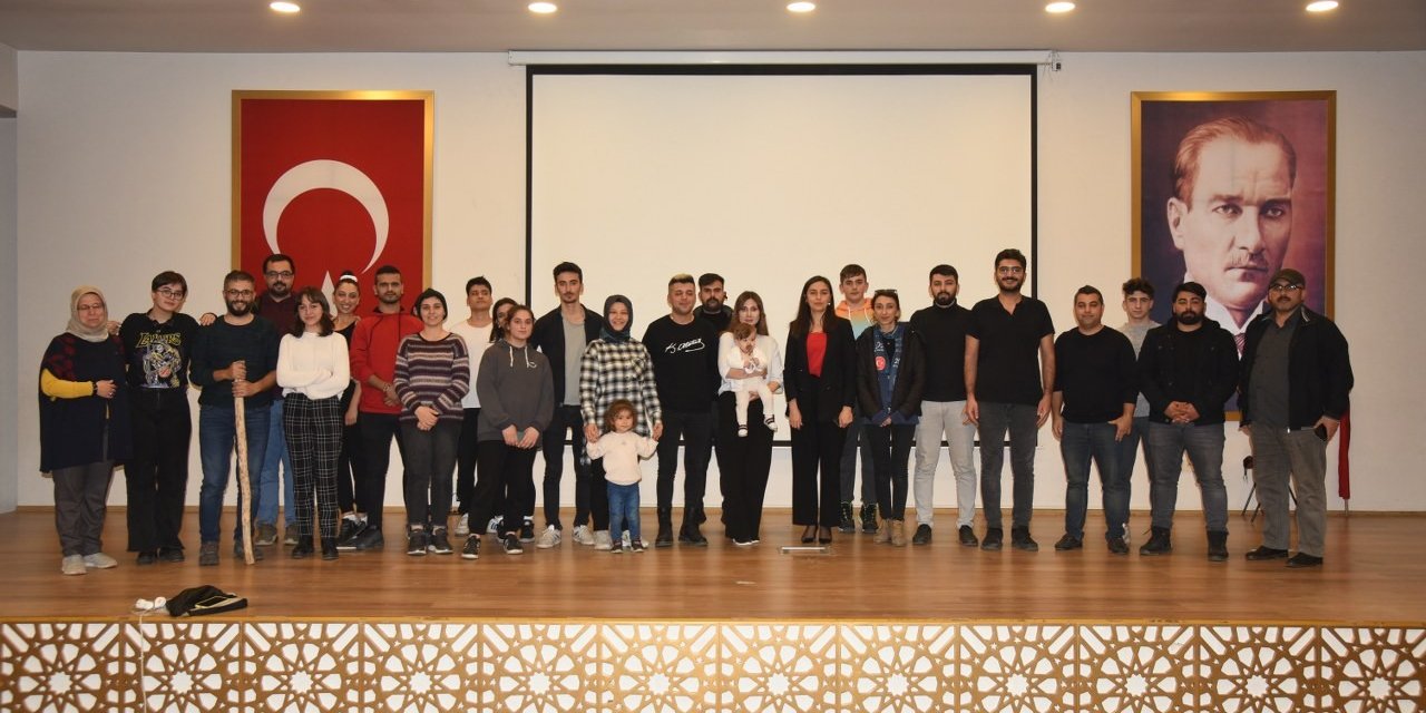 Osmaniye Belediyesi tiyatro topluluğu kurdu