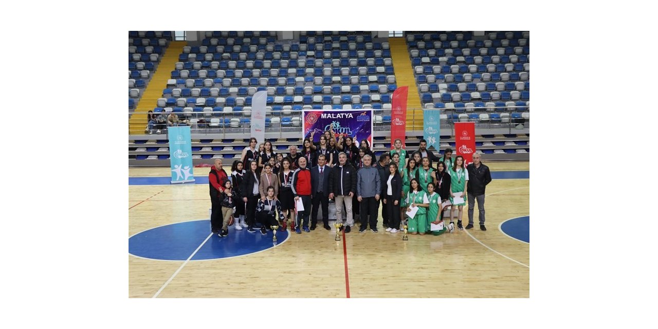 Bölge şampiyonasına katılmak için ter döktüler