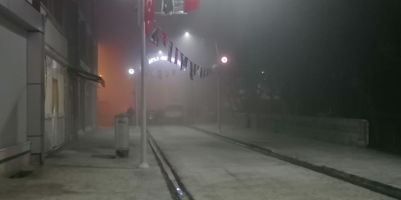 Tekirdağ’da yoğun sis ulaşımı olumsuz etkiledi