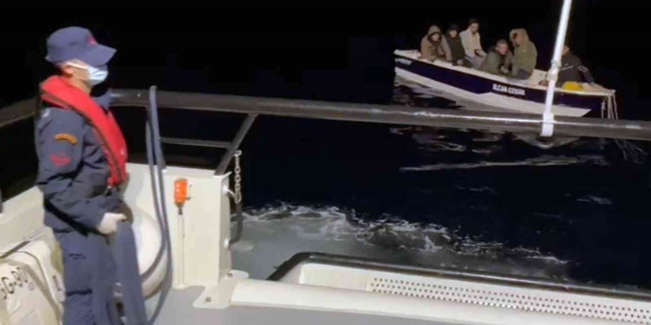 Datça’da 6 göçmen kurtarıldı, 24 göçen yakalandı