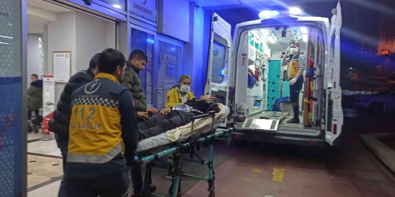 Tanımadığı kişi tarafından bıçaklandı