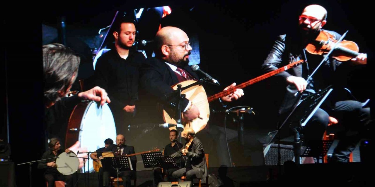 Kahramanmaraş’ta 3. Uluslararası Şiir ve Edebiyat Günleri başladı