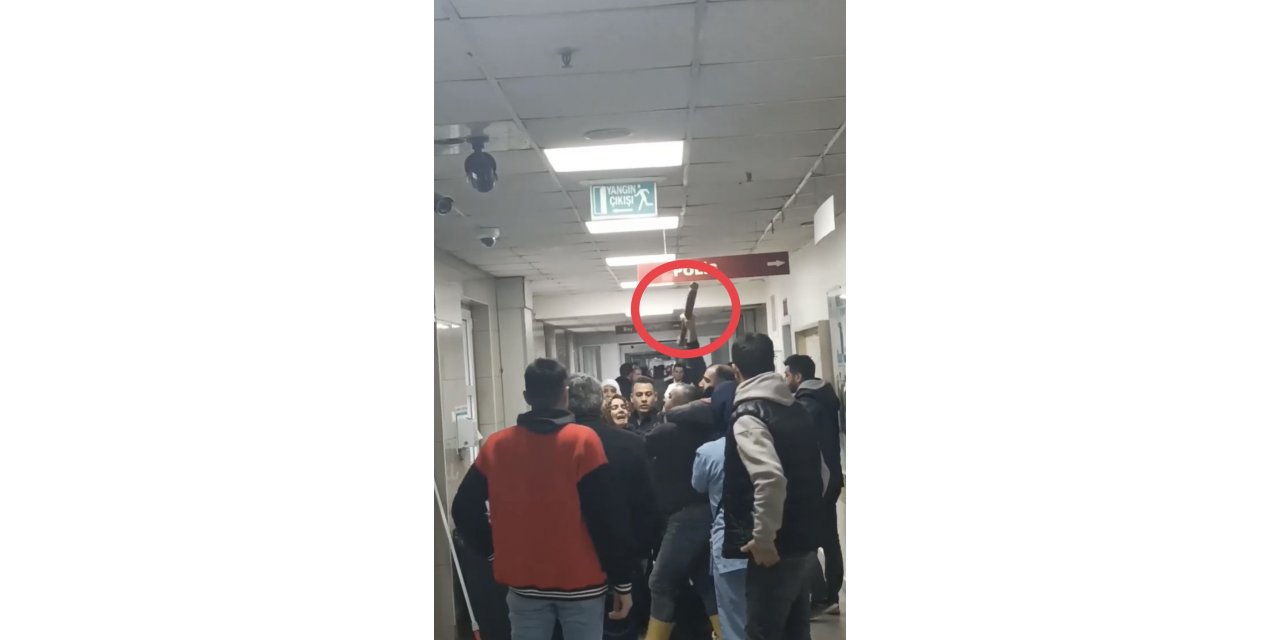 Kızları balkondan düştü, aileler hastanede birbirine girdi