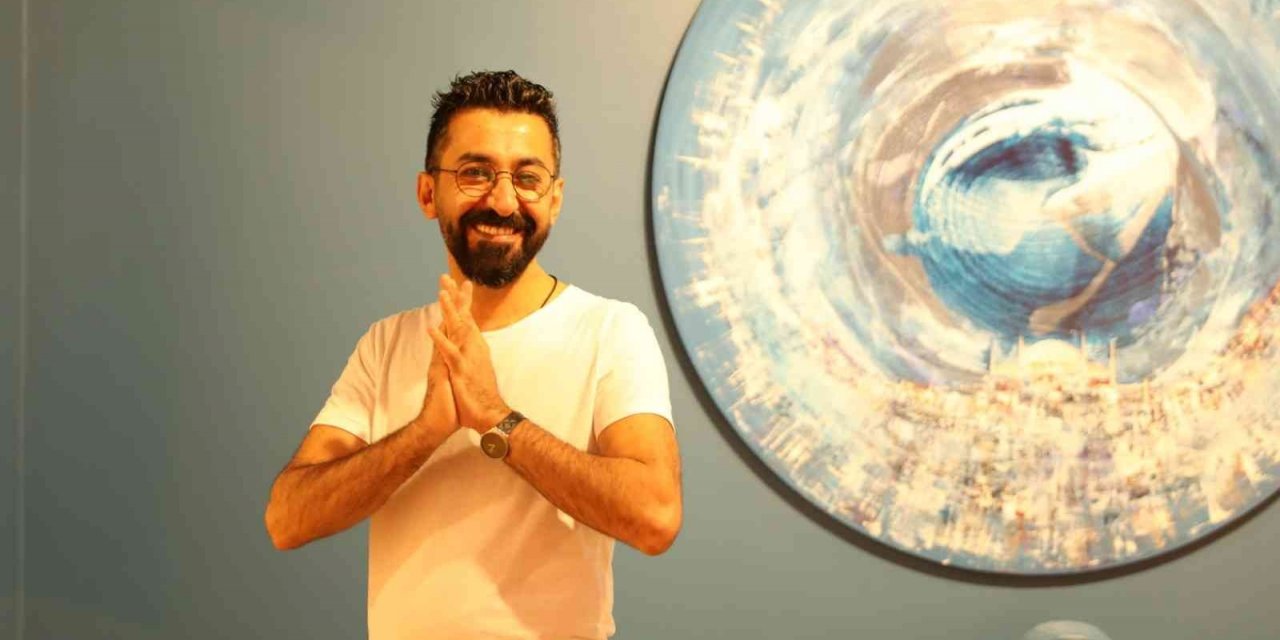 Ünlü ressam Işık, ’Bir Dem İstanbul’ sergisiyle göz kamaştırdı