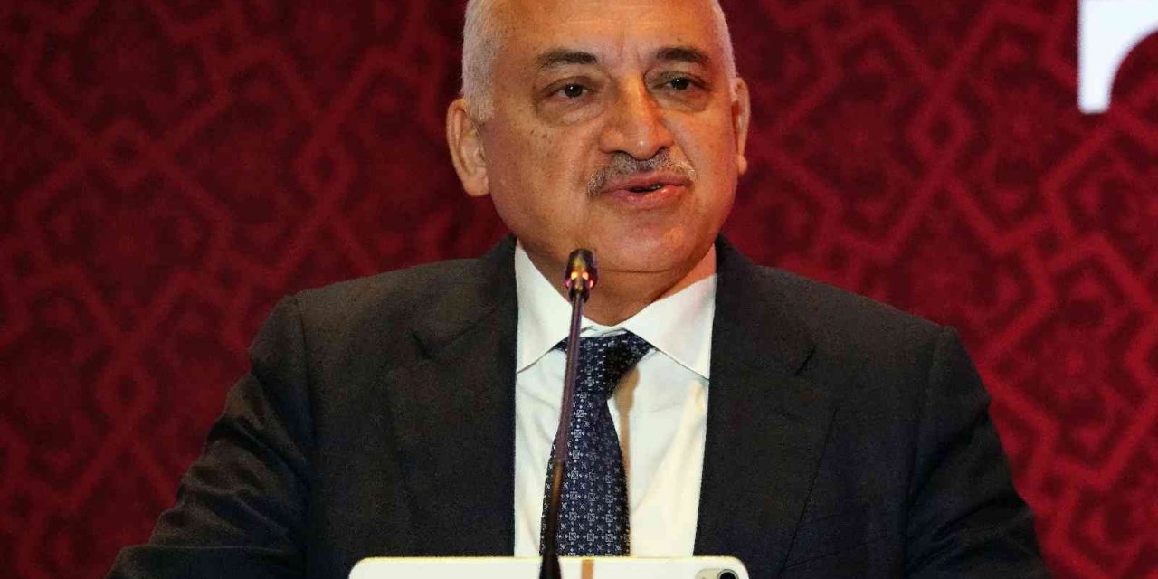 TFF Başkanı Mehmet Büyükekşi, 1. Lig kulüp başkanlarıyla bir araya geldi