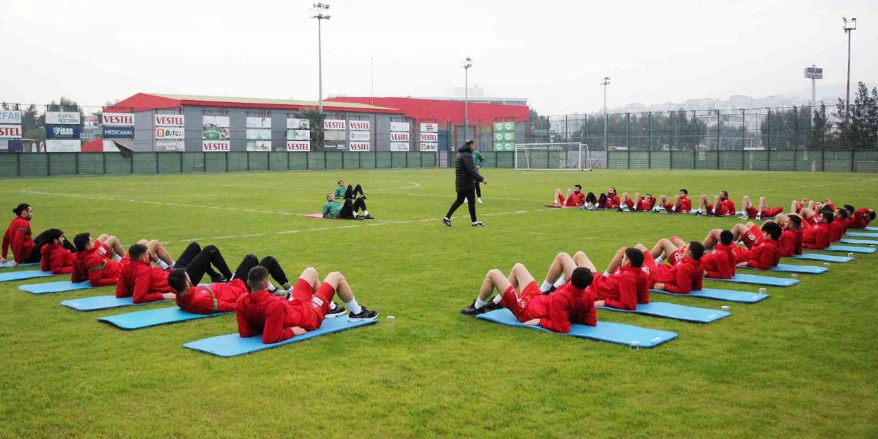 Karşıyaka, ikinci devre hazırlıklarına başladı