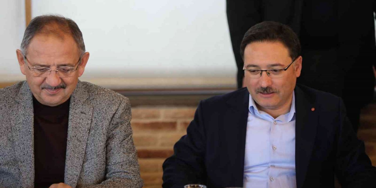 Uyuşturucuya karşı hayırsever zirvesi