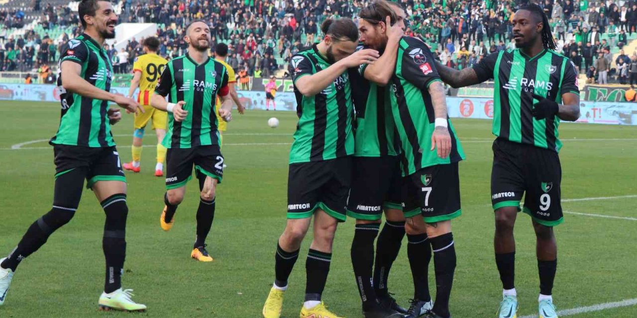 Spor Toto 1. Lig: A. Denizlispor: 3 - Yeni Malatyaspor: 0