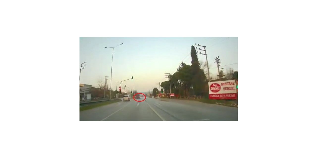 Bursa’da trafik kazaları kameralara yansıdı