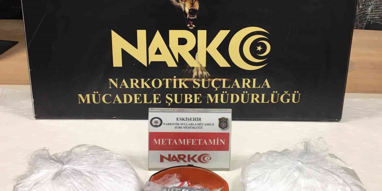 Eskişehir’de uyuşturucu sattıkları tespit edilen 2 şüpheli tutuklandı