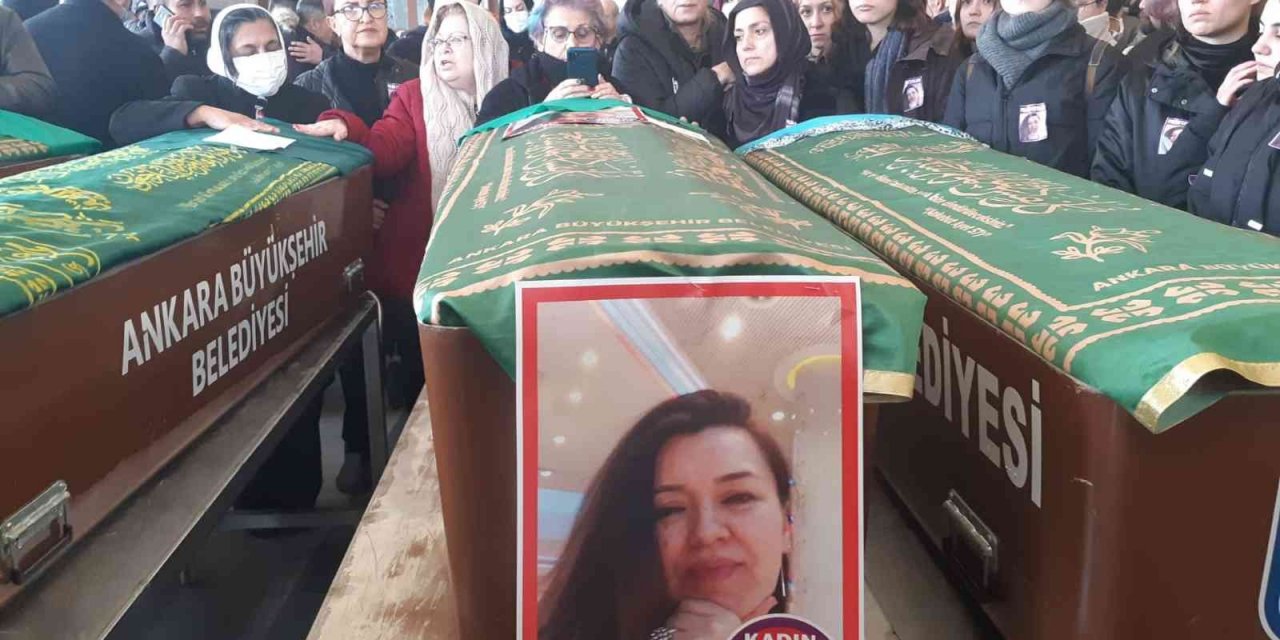 Ankara’da eski kocası tarafından öldürülen Pelin toprağa verildi