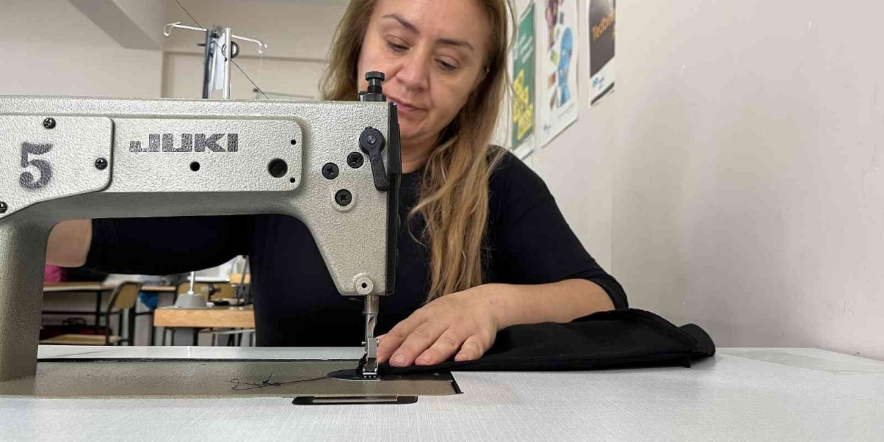 Odunpazarı Halk Eğitimi Merkezi bir yılda 60 bin kişiye eğitim verdi