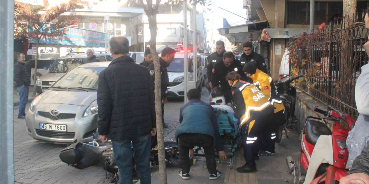 Otomobil ile motosiklet çarpıştı: 1 yaralı