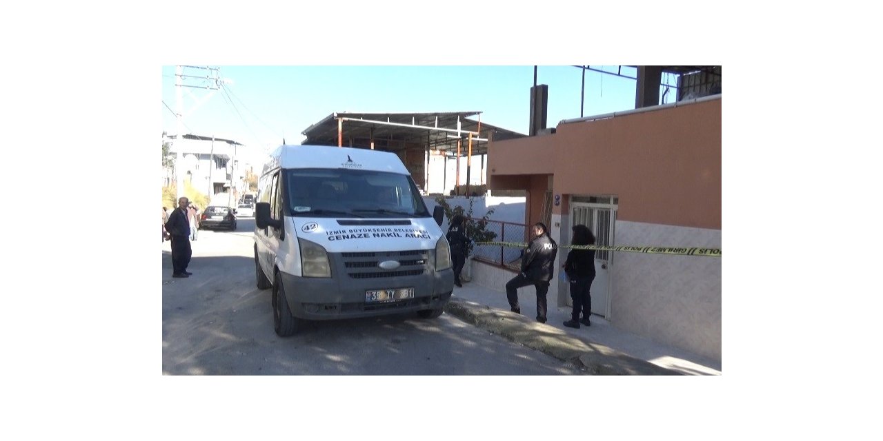 5 yaşındaki çocuğun gözü önünde karısını bıçakla öldürdü