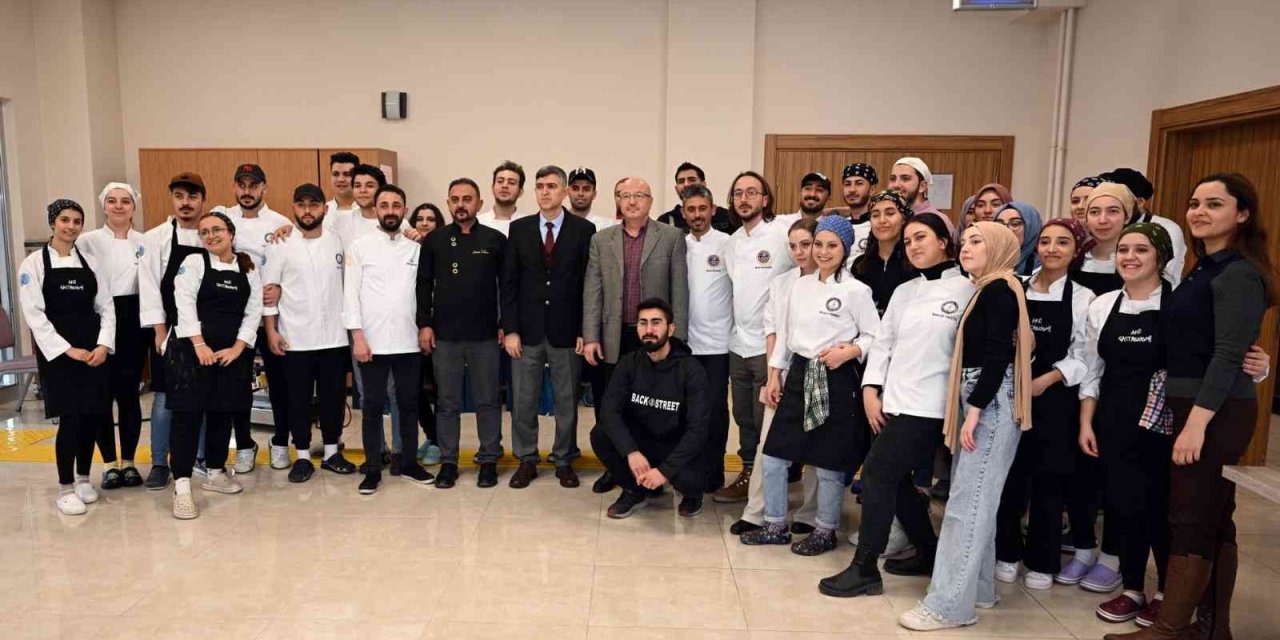 Geleceğin şefleri yarıştı