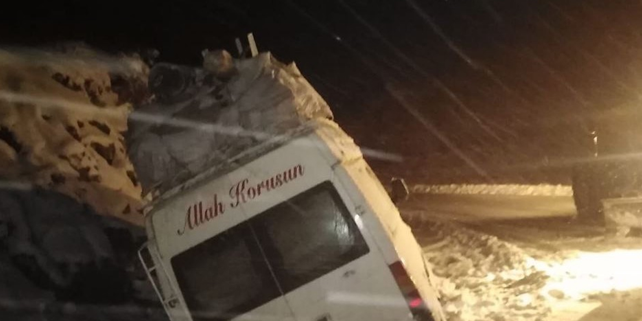 Malatya’da yoğun kar yağışı! Bir çok araç mahsur kaldı