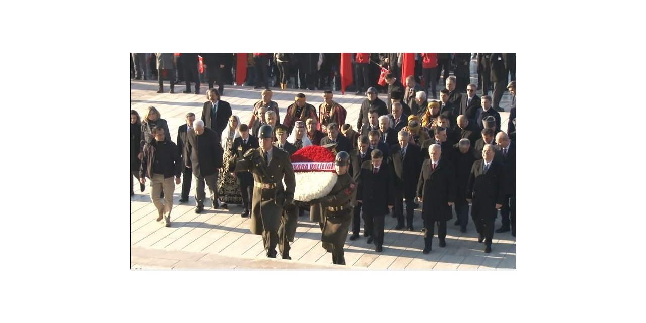 Vali Şahin’den Atatürk’ün Ankara’ya gelişinin 103’üncü yılında Anıtkabir’e ziyaret
