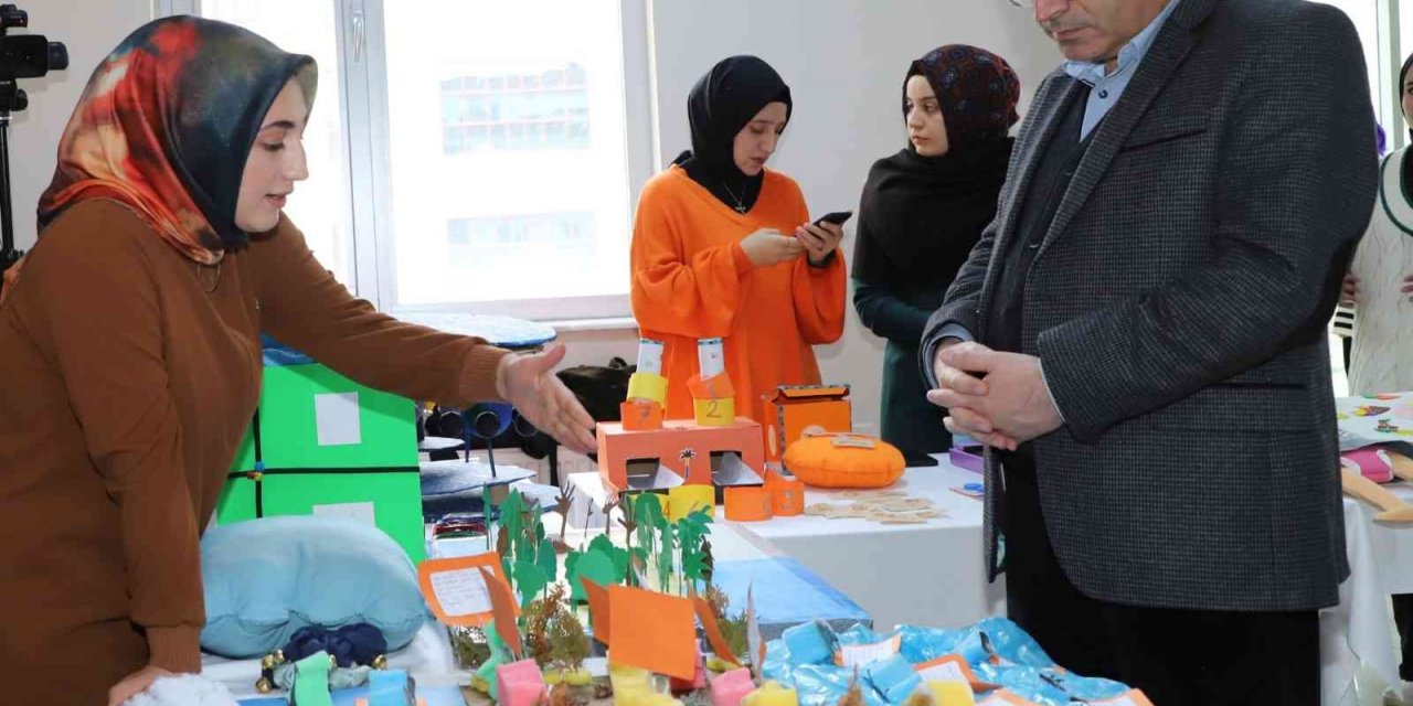 NEVÜ Öğrencilerinden ‘Özel Eğitim Bölümü Materyal Tasarım Sergisi’