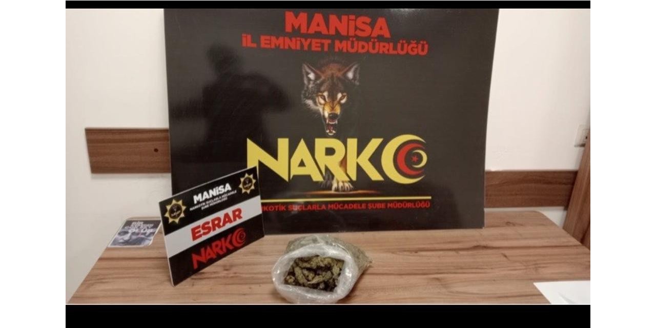 Manisa’da durdurulan araçtan esrar çıktı