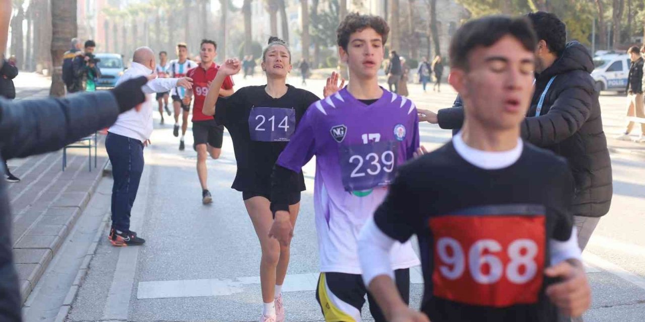 Gençler Ata’sı için koştu