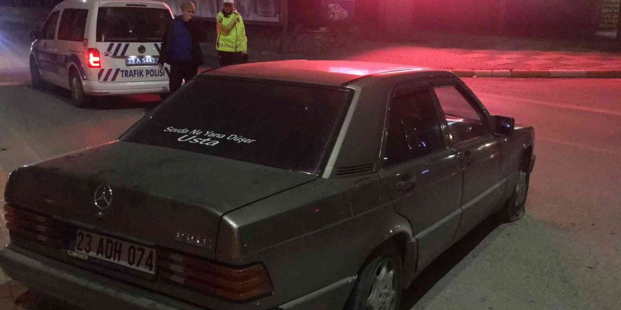 Kaza yaptı, aracı bırakıp kaçtı