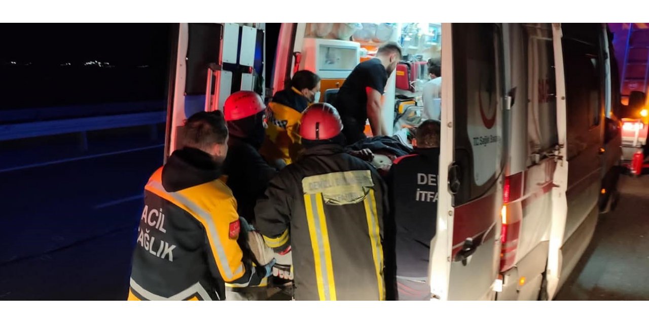 Tarlaya uçan minibüs gence mezar oldu; 1 ölü, 2 yaralı