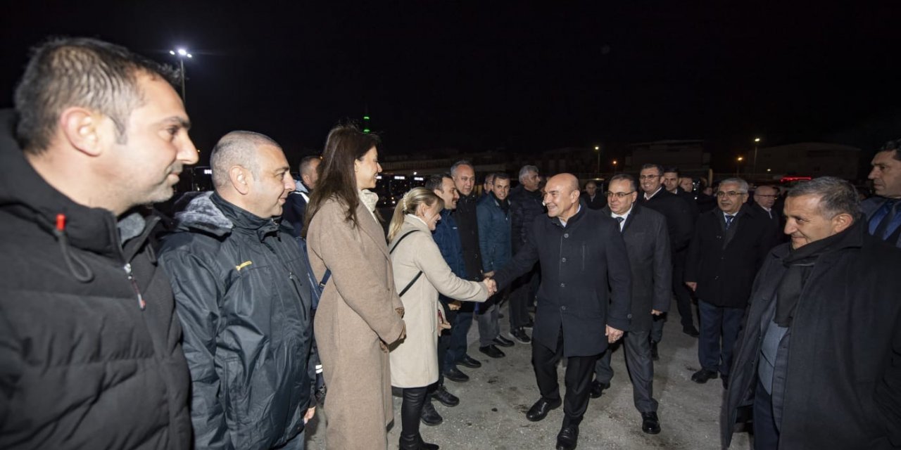 Başkan Soyer, ESHOT çalışanlarının yeni yılını kutladı