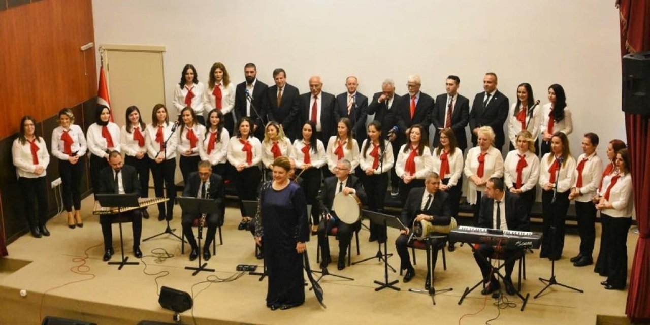 Yenişehir’de öğretmenlerden muhteşem konser