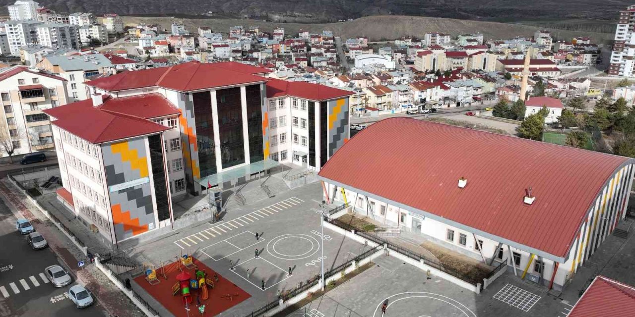 Sivas’ta kütüphanesiz okul kalmadı