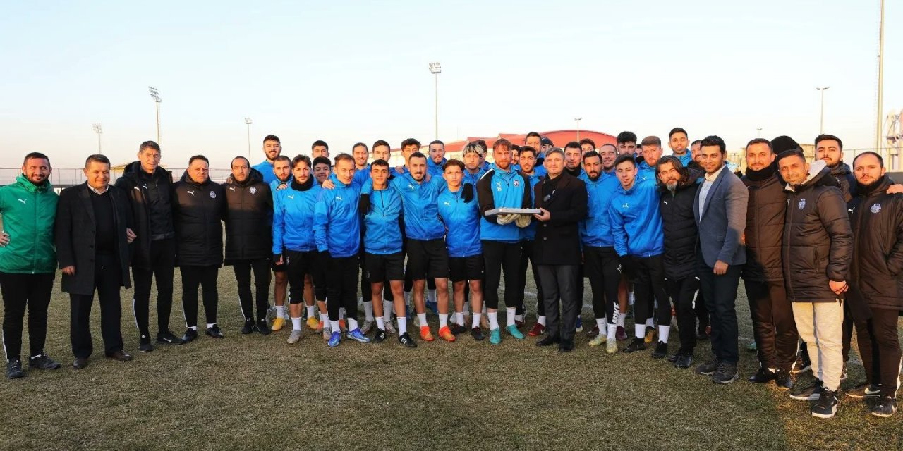 Afyonspor devre arası kampı için Antalya’ya gidiyor