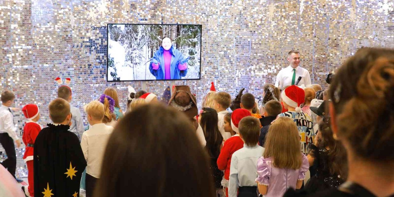 Çocuklar, Akkuyu NGS’deki yeni yıl etkinliklerinde doyasıya eğlendi