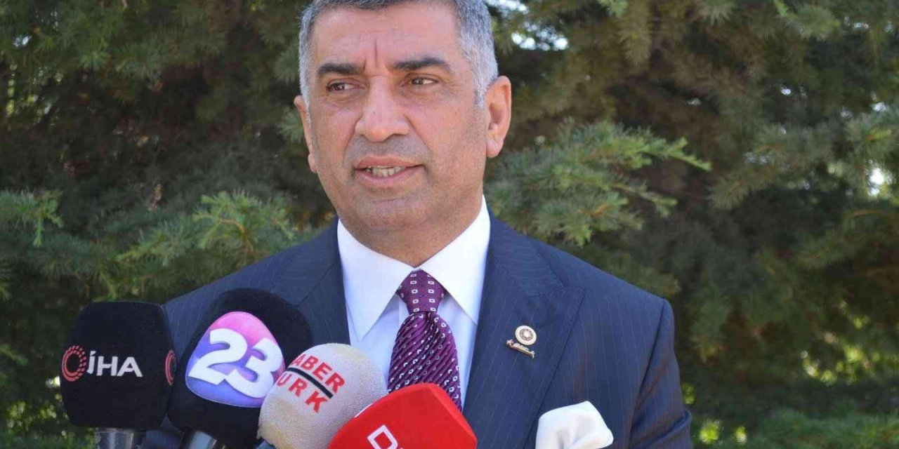 CHP’li Erol: ’’Cumhurbaşkanlığı adaylığı ile ilgili nitelik ve vasıfları Genel Başkanımızda görüyoruz’’