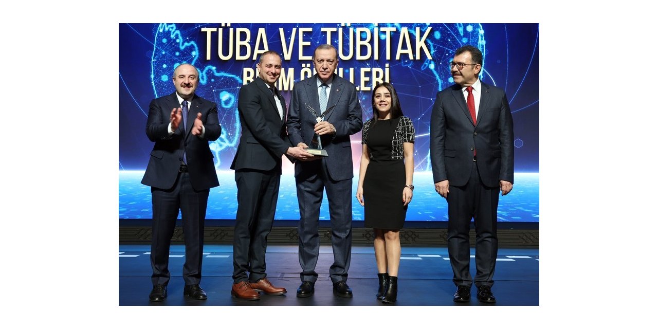 Erdoğan’dan HKÜ’ye ödül