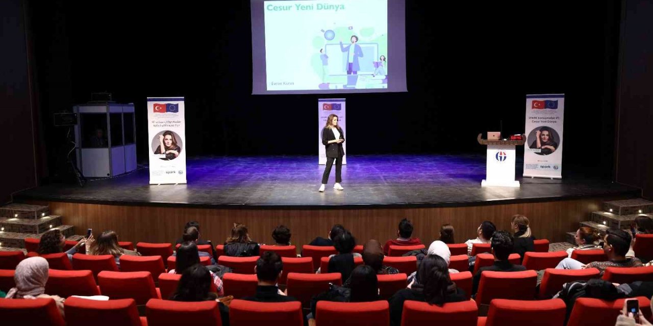 Kuran, GAÜN’lü öğrencilerle bir araya geldi