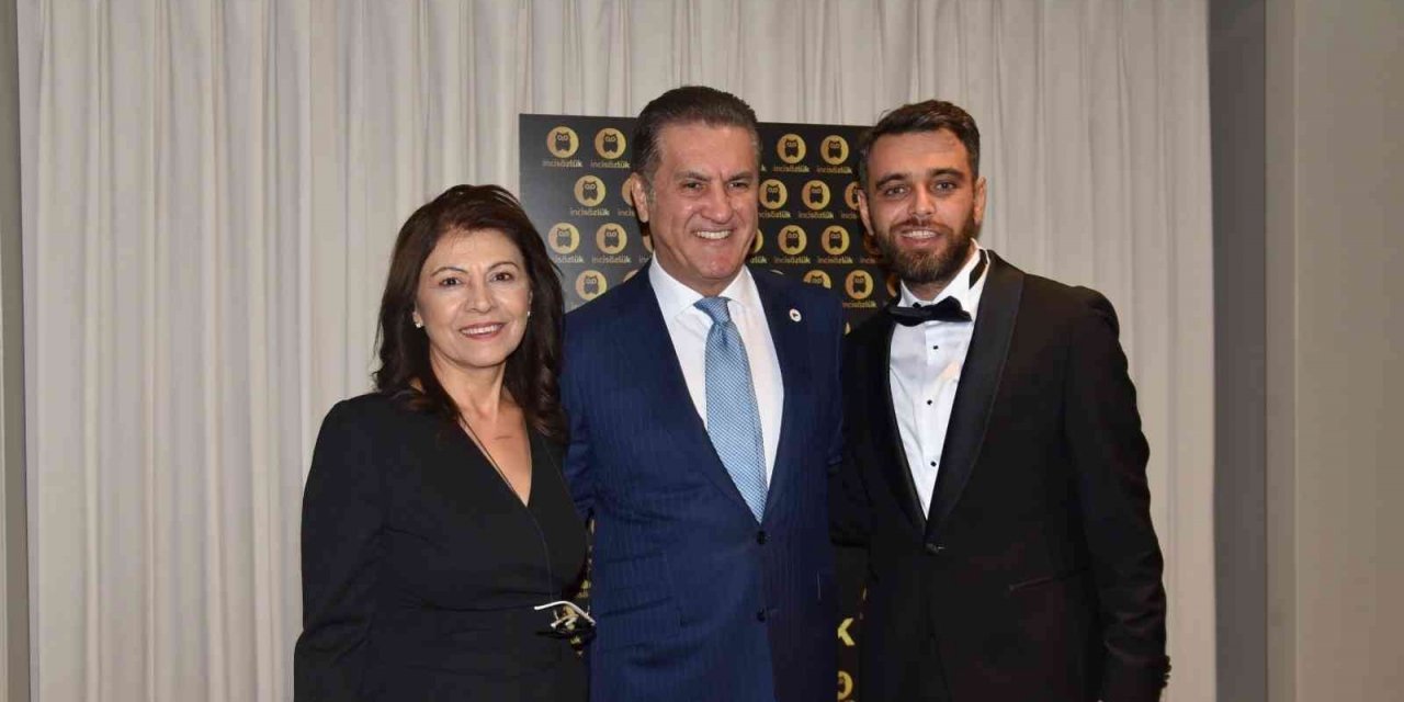 Perinçek ve Sarıgül sosyal medya gecesinde buluştu