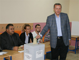 Erdoğan'dan yüzde 42 anketi