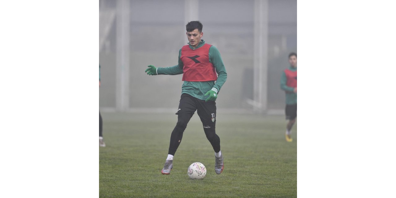 Bursaspor sınır alan oyunu oynadı