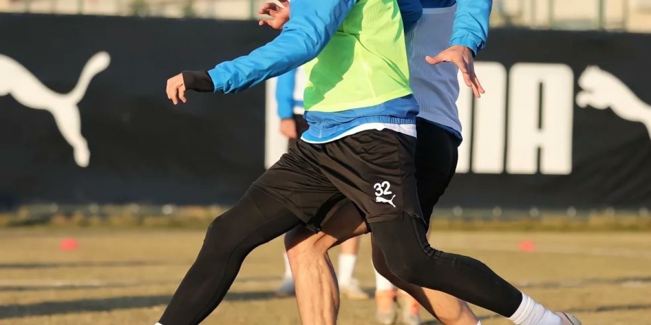 Afyonspor, devre arası hazırlığı çerçevesinde antrenmanlara devam ediyor