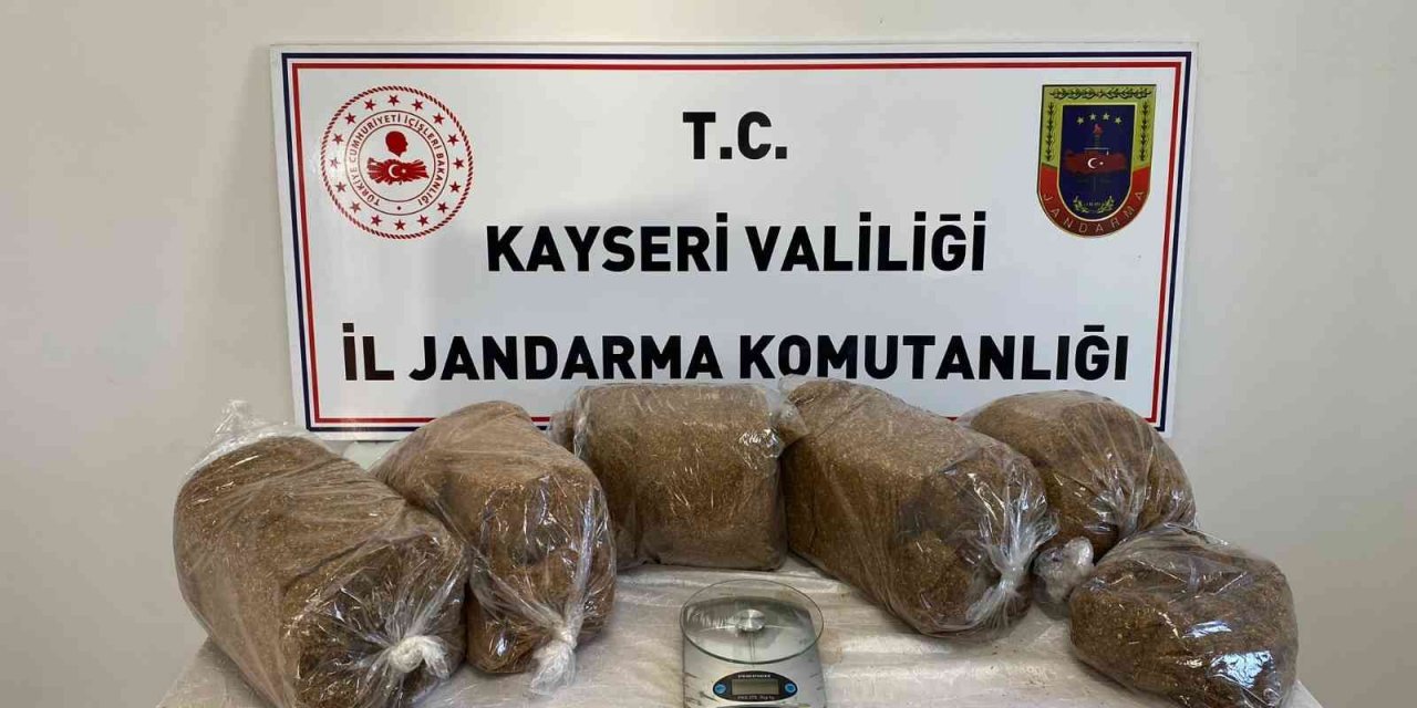 Kayseri’de 16 kilo kaçak tütün ele geçirildi