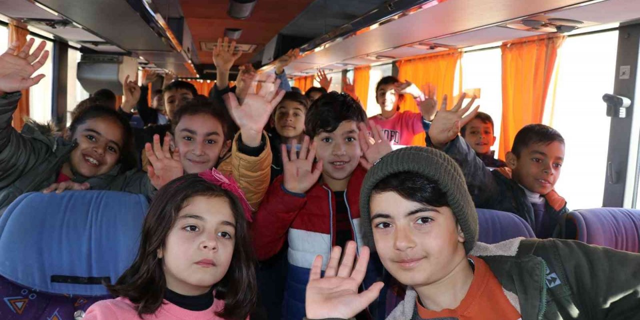 Öğrenciler tarihi müzede öğreniyor