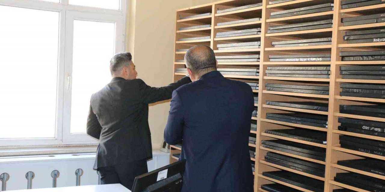 Kaymakam Özçelik: “Kamu hizmetlerinin hızlı ve verimli ifa edilmesi için çalışıyoruz”