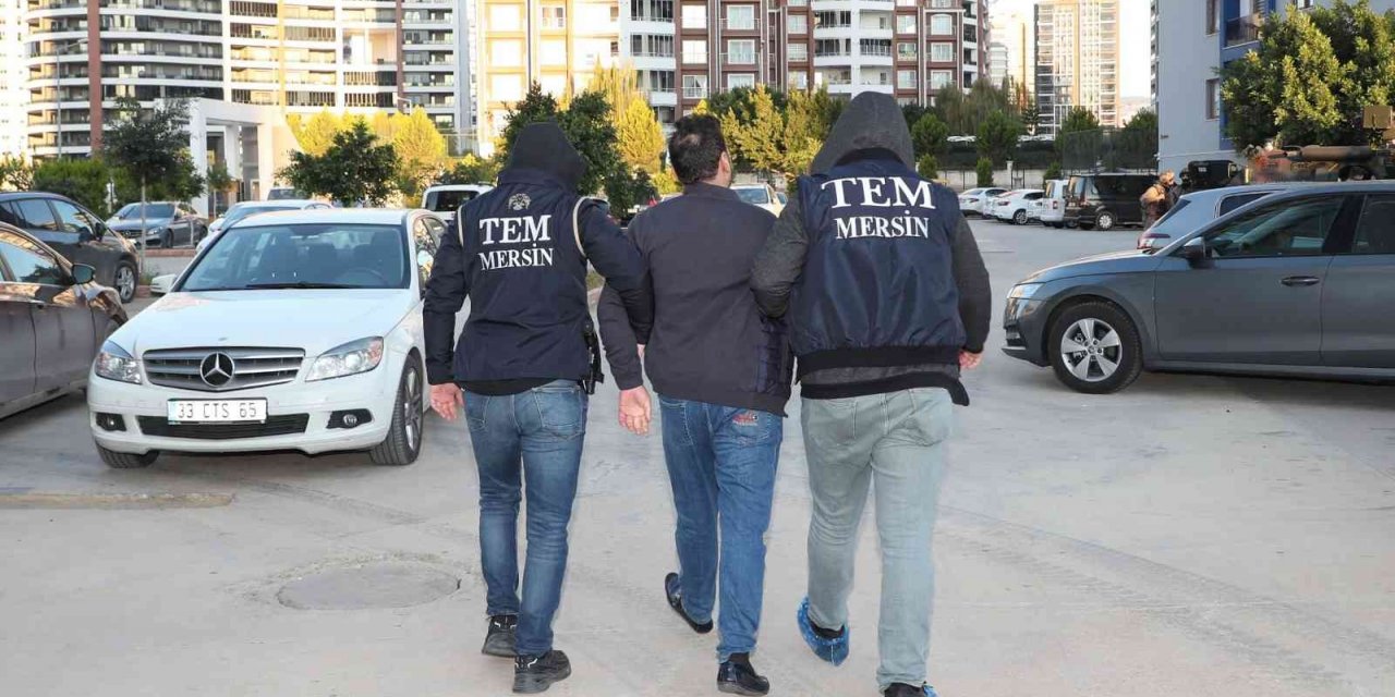 Mersin’de DEAŞ’a şafak operasyonu: Biri Fransız 9 gözaltı