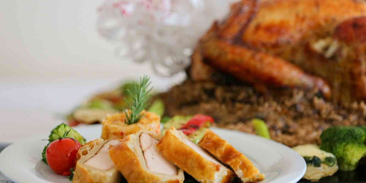 "Yılbaşı menüsünü hazırlarken yiyecekleri buharda, ızgarada veya fırında pişirin"