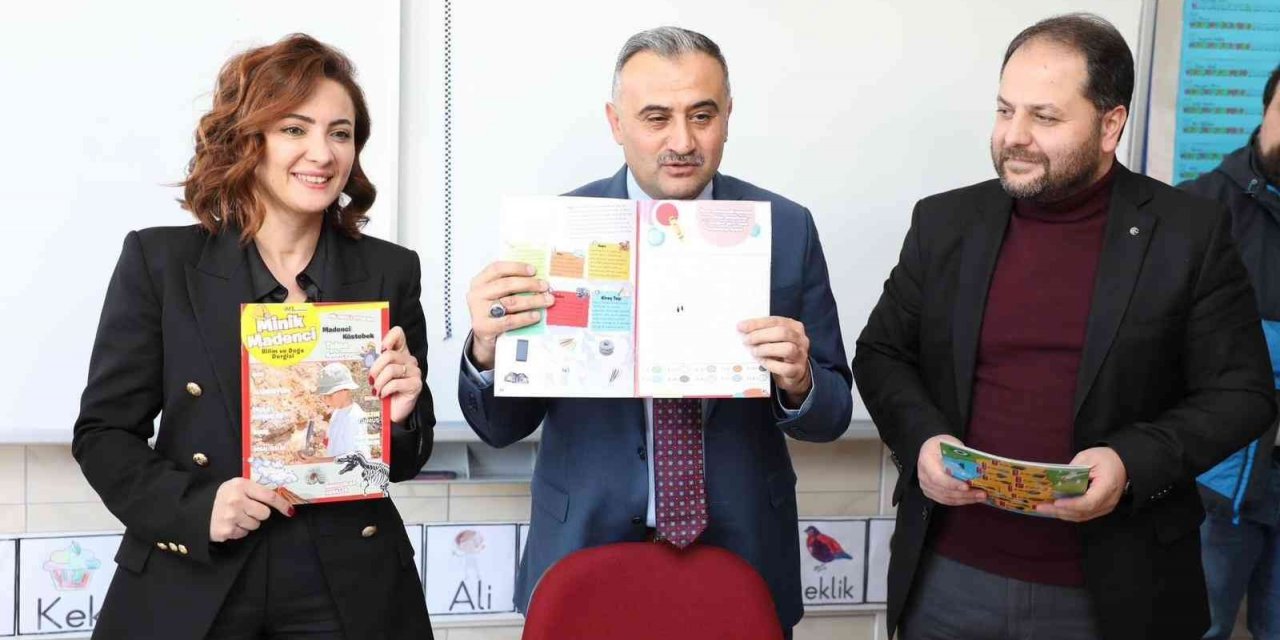 İlköğretim Öğrencilerine Dergi Hediyesi