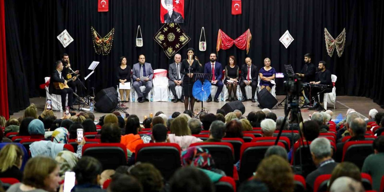 ASEV 2022 yılını türkülerle uğurladı