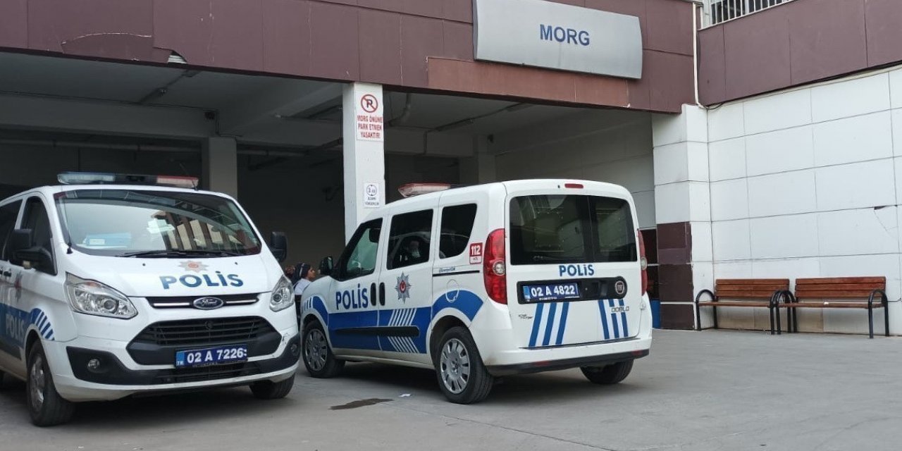 1 yaşındaki bebek yatağında ölü bulundu