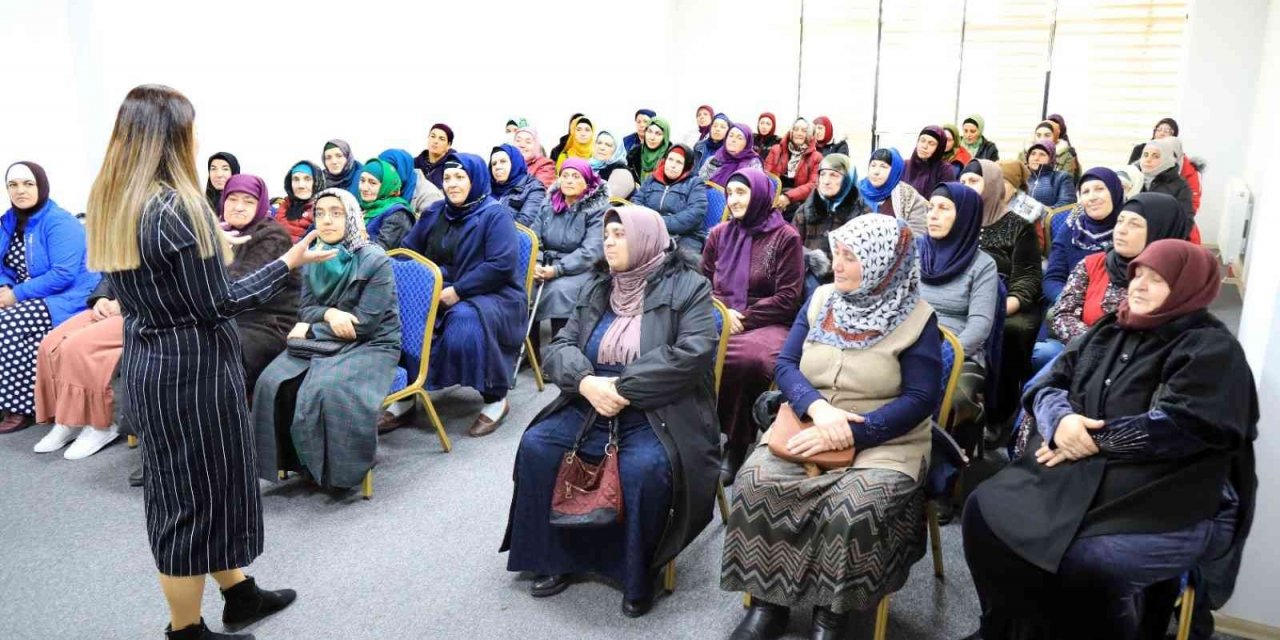 Elazığ Belediyesi’nden Ahıska Türklerine psiko-sosyal destek