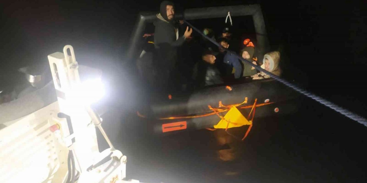 Datça’da 11 düzensiz göçmen kurtarıldı