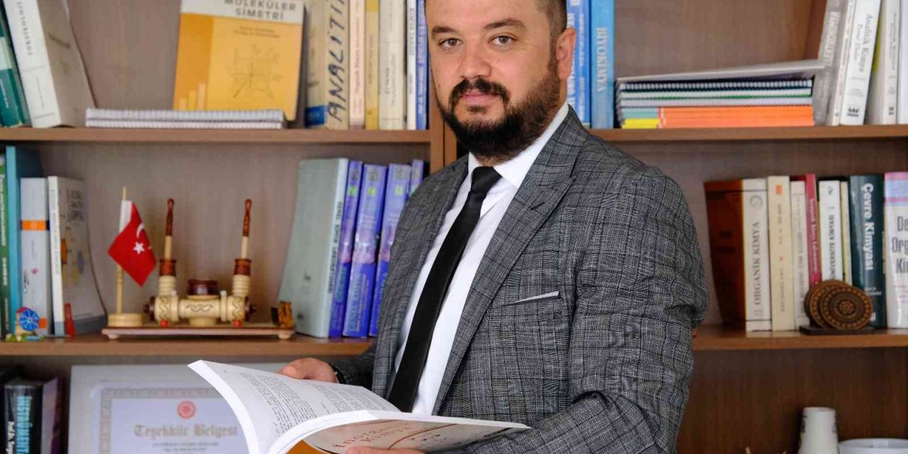 SCÜ akademisyeninin çalışması “Journal of Physical Chemistry Letters”da yayınlandı